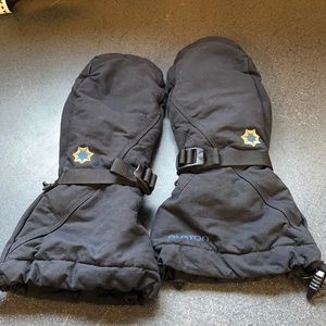 Adult Retro Burton Mittens